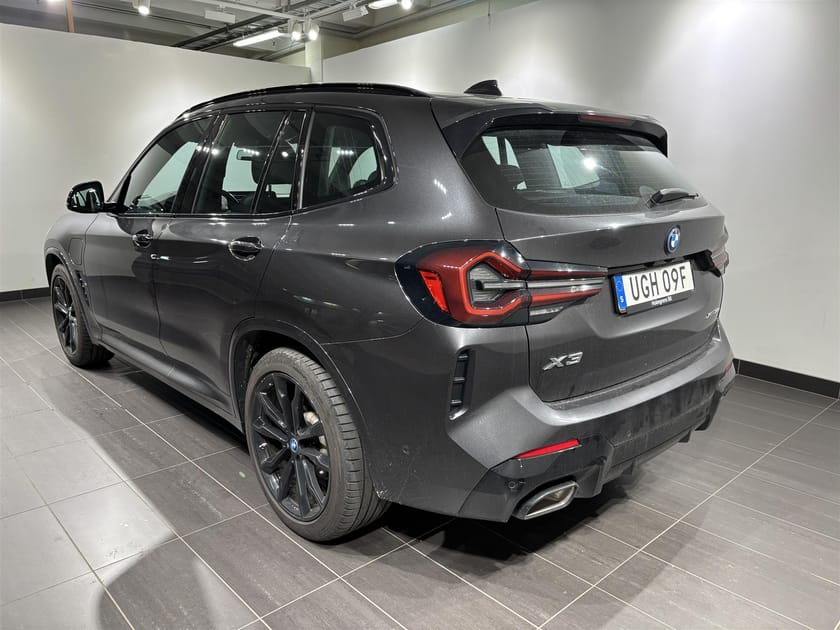 Bild 2 av BMW X3 xDrive30e M Sport Drag Fartpilot H K Kamera