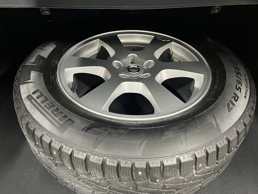Bild 1 av Volvo XC60 B4 AWD Diesel Momentum Advanced