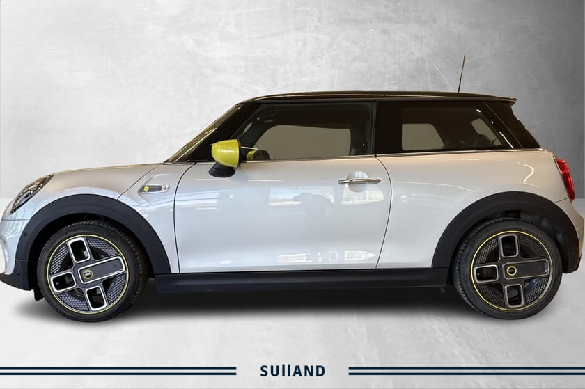 Bilde 2 av MINI Cooper SE Serviceavtale/skinn/sportsseter/navigasjon/head up