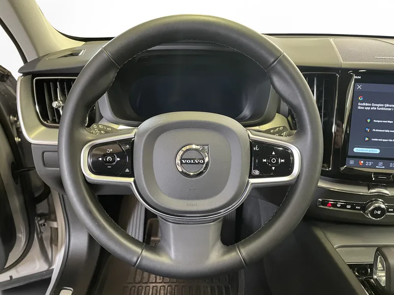 Bild 10 av 13 – Volvo XC60 T6 Plus Dark Nordic Edition Plus Nordic Edition