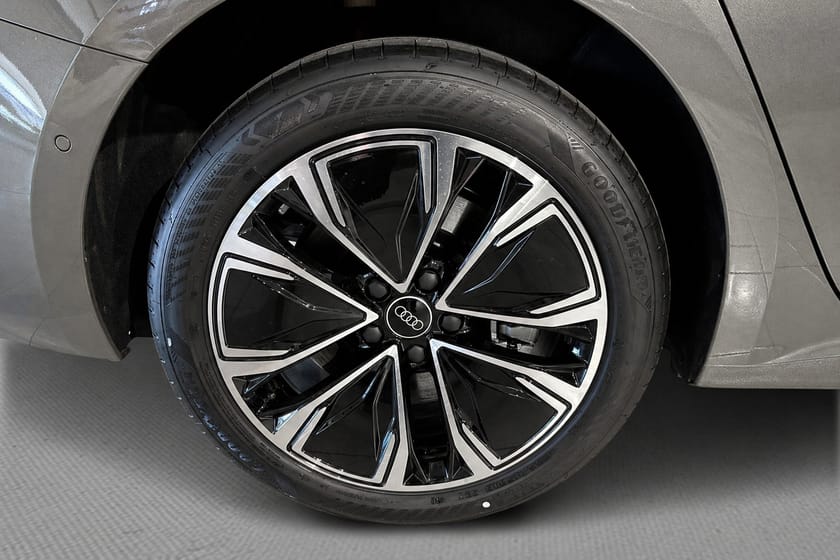 Bild 5 av Audi A5 Avant e-hybrid quattro 299hk *KAMPANJ LÄS ANNONSTEXT*