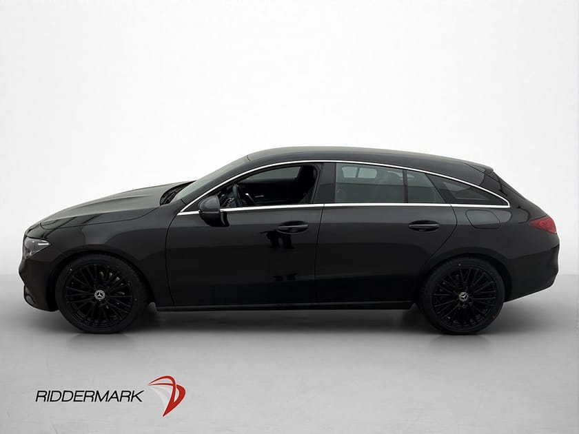 Bild 4 av Mercedes-Benz CLA 180 Shooting Brake SB Kamera Sensorer Navi Svart Innertak
