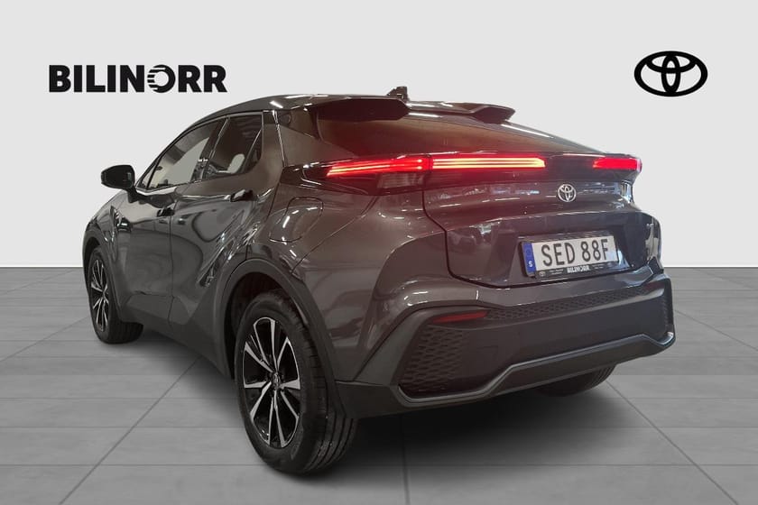 Bild 4 av Toyota C-HR Hybrid 1,8 Style, Motorvärmare, Vinterhjul