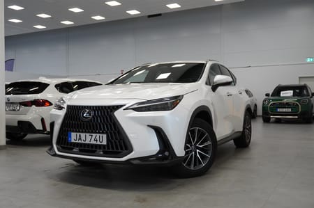 Lexus NX 350h AWD
