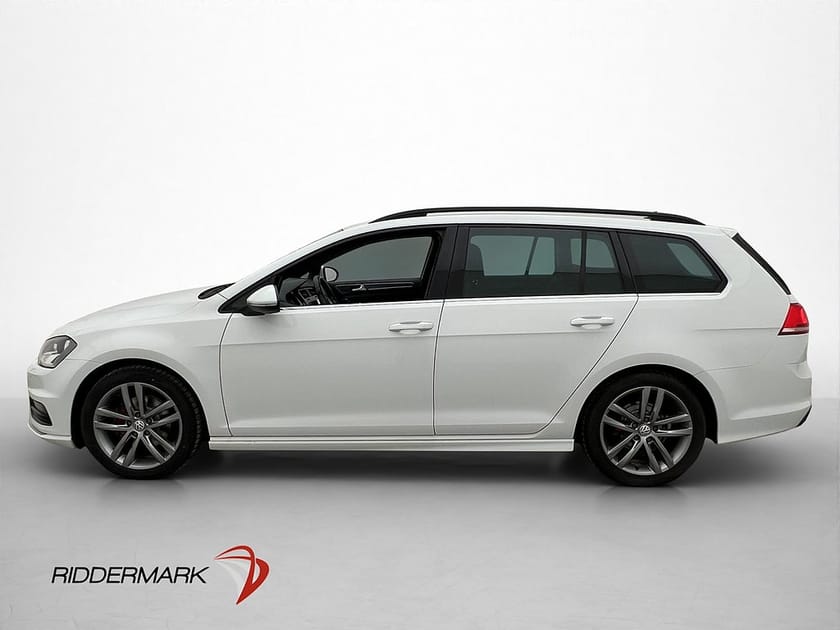 Bild 5 av Volkswagen Golf Sportscombi SC TDI R-Line Värmare CarPlay Adapt-Fart