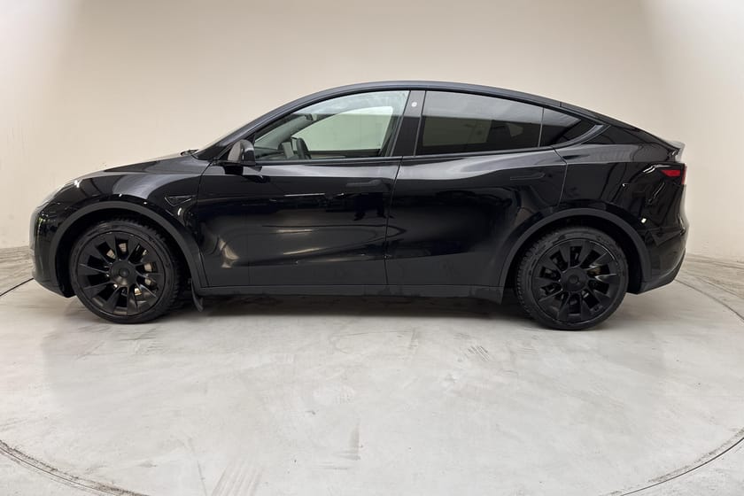 Bild 2 av Tesla Model Y Long Range AWD 