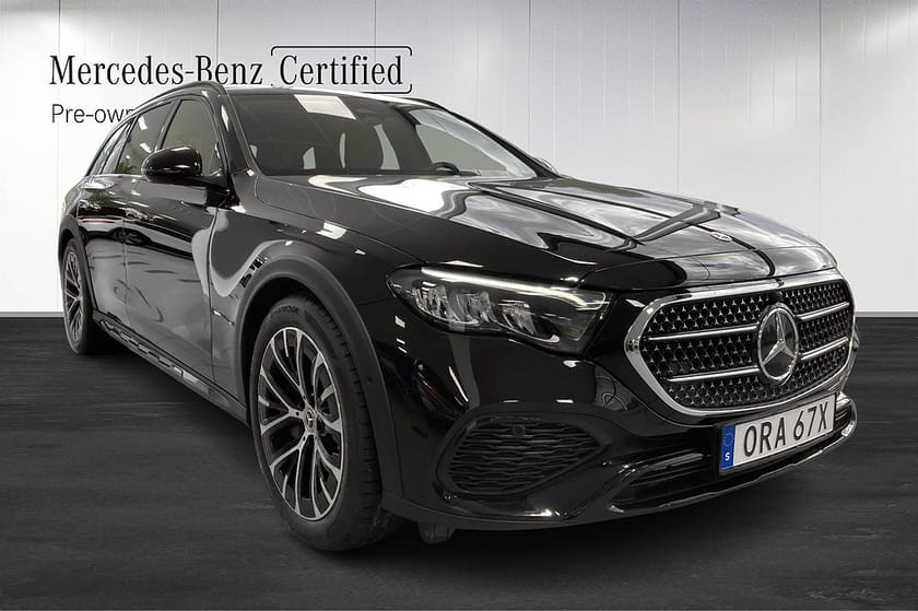 Bild 2 av Mercedes-Benz E 300 d e 4MATIC All-Terrain