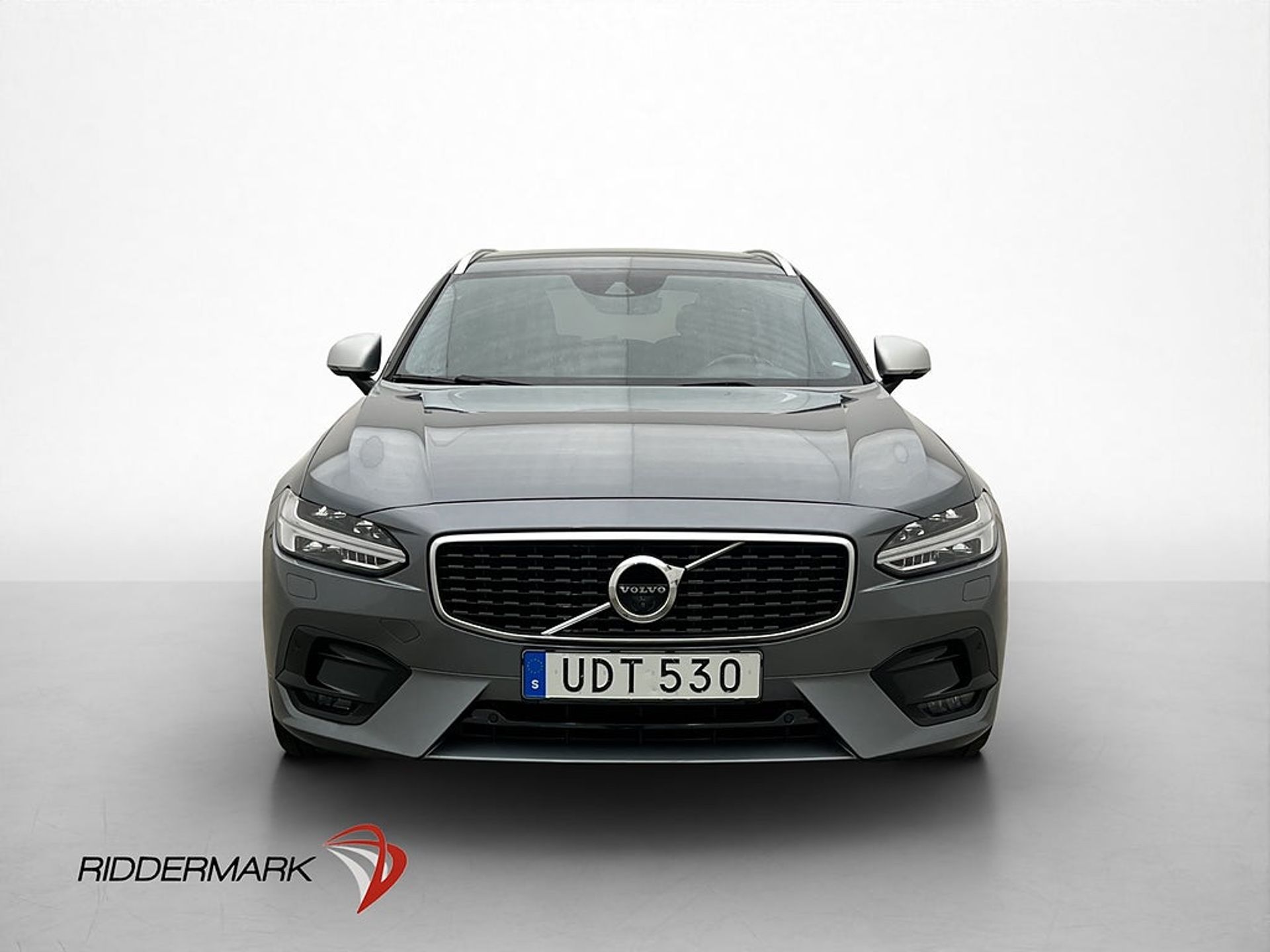 Volvo V90 190hk R-Design VOC 360° H/K 2019, bild 2/10