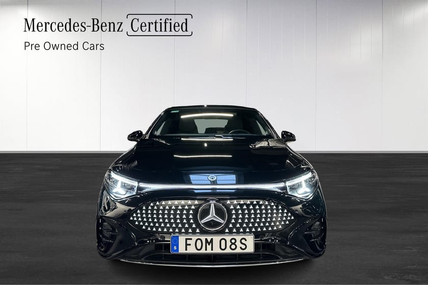 Bild 2 av Mercedes-Benz CLA 350 4MATIC