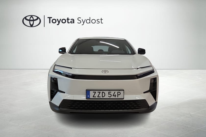 Bild 2 av Toyota C-HR+ Active AWD 20 tum