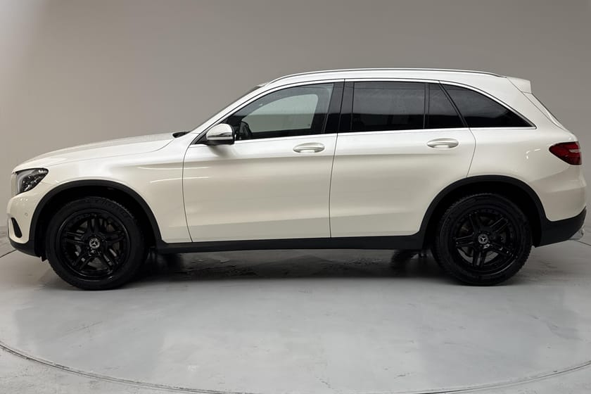 Bild 2 av Mercedes-Benz GLC 220 d 4MATIC 170hk Dragkrok GPS Backkamera