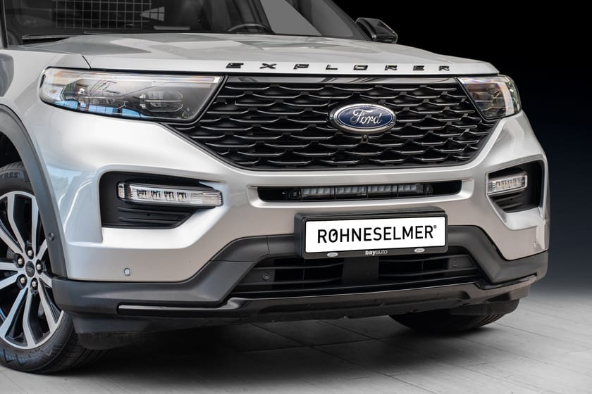Bilde 2 av Ford Explorer Plug-In Hybrid 457 HK//MYE UTSTYR//VAREBIL//HELT RÅ BIL