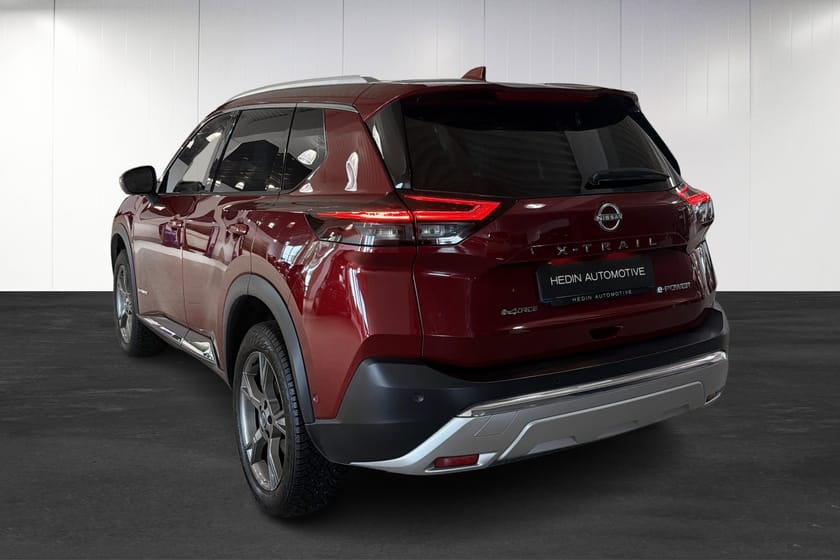 Bild 3 av Nissan X-Trail e-4ORCE TEKNA