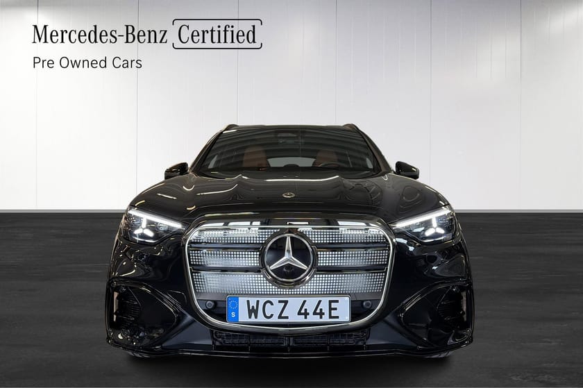 Bild 2 av Mercedes-Benz GLC EQ 400 4MATIC Moms/AMG/Hyperscreen/Burmester/Dragkrok