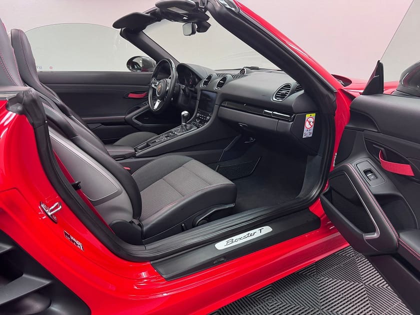 Bild 2 av Porsche 718 Boxster T 