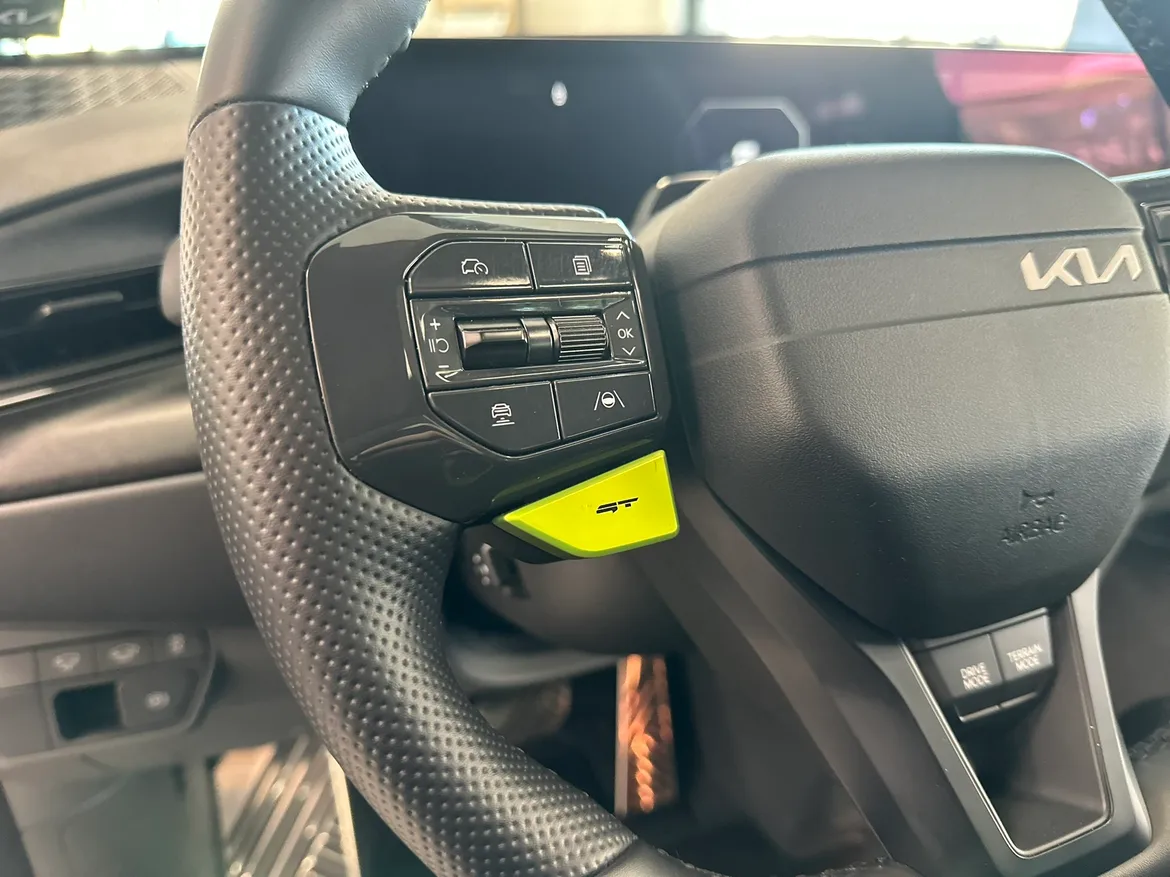 picture of a car