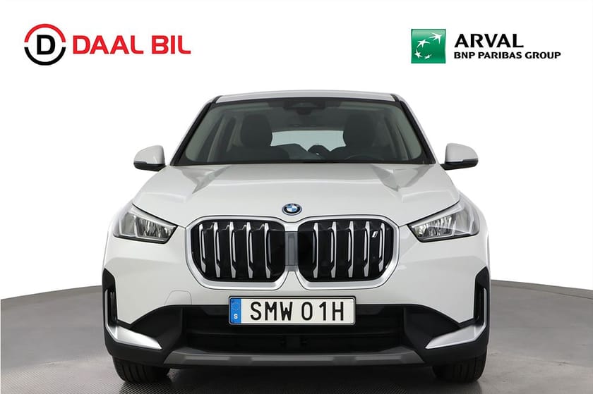 Bild 3 av BMW iX1 xDrive30 306HK 64,7kWh PRIVAT/FÖRETAGSLEASING