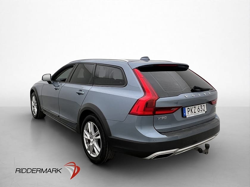 Bild 5 av Volvo V90 Cross Country Momentum VOC Rattvärm Halvskinn Drag