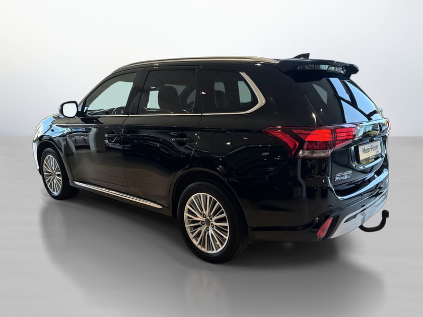 Bilde 4 av Mitsubishi Outlander PHEV Instyle + | NORSK | Hengerfeste|Skinn|360'|Carplay|ACC