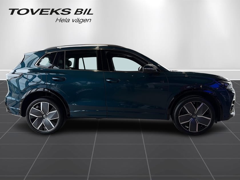 Bild 2 av Volkswagen Tiguan eHybrid R-LINE 272 HK DSG6