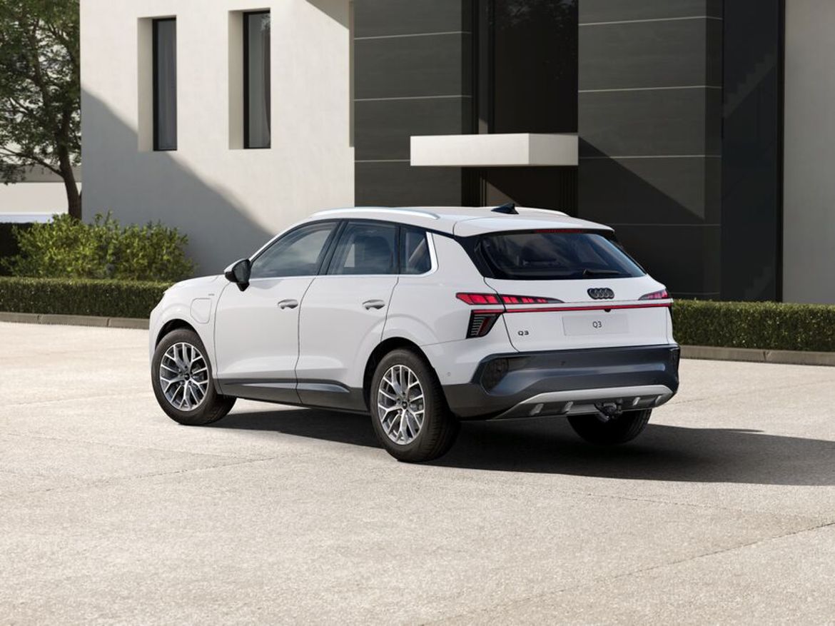 Audi Audi Q3 e-hybrid — bild 8