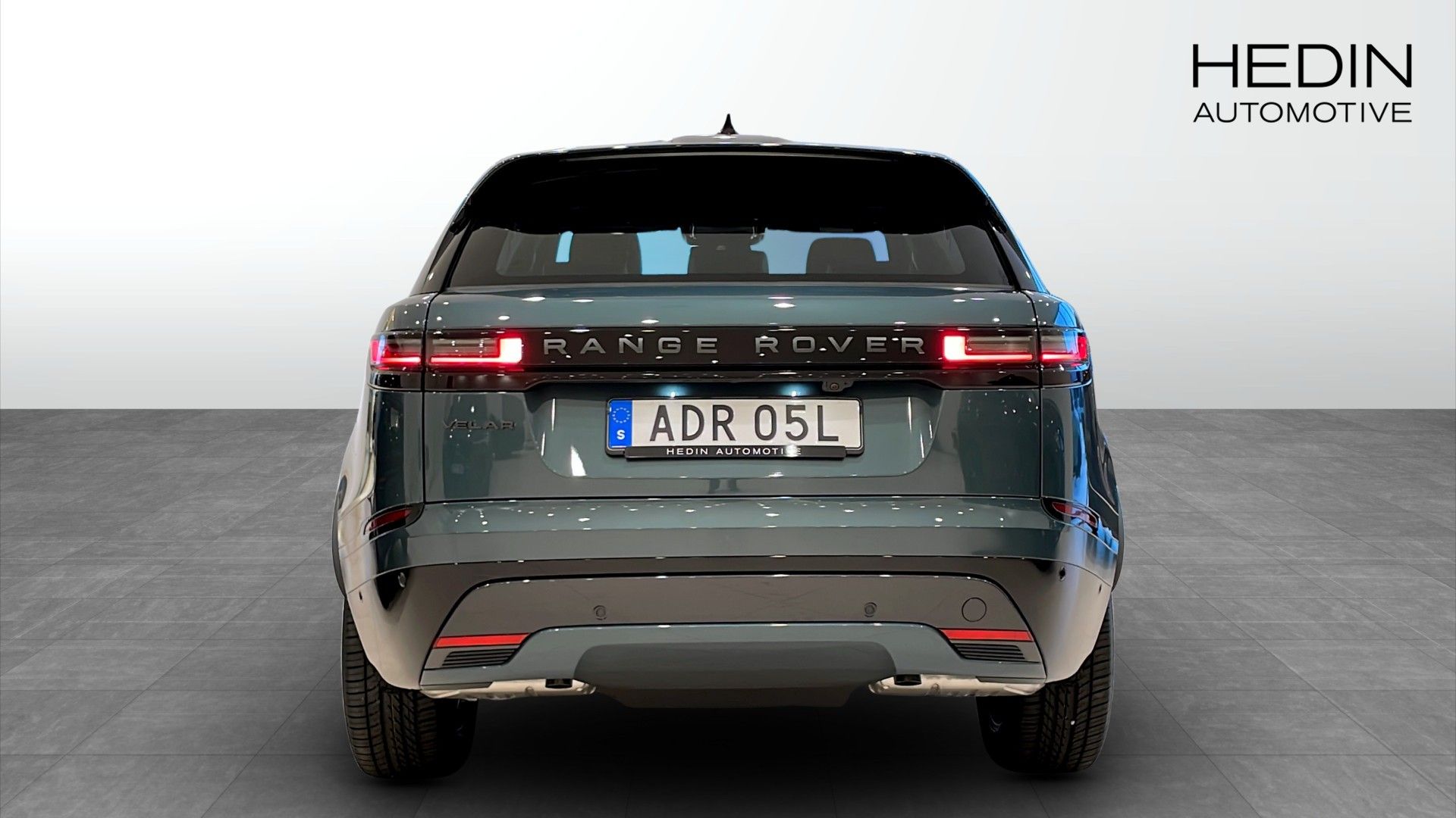 Land Rover Range Rover Velar P400e 2026, photo 7/10