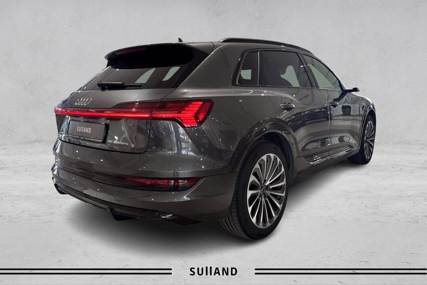 Bilde 5 av Audi e-tron 55 quattro S line Sport Black Edition