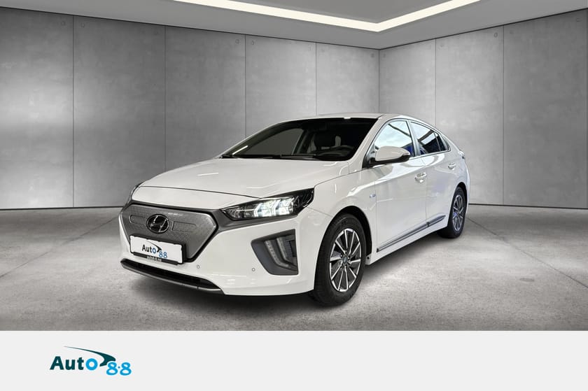 Bilde 1 av Hyundai Ioniq Electric 48.000 km | Service | Nye sommerdekk