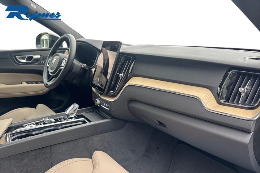 Bild 4 av Volvo XC60 T6 Plus Dark Nordic Edition