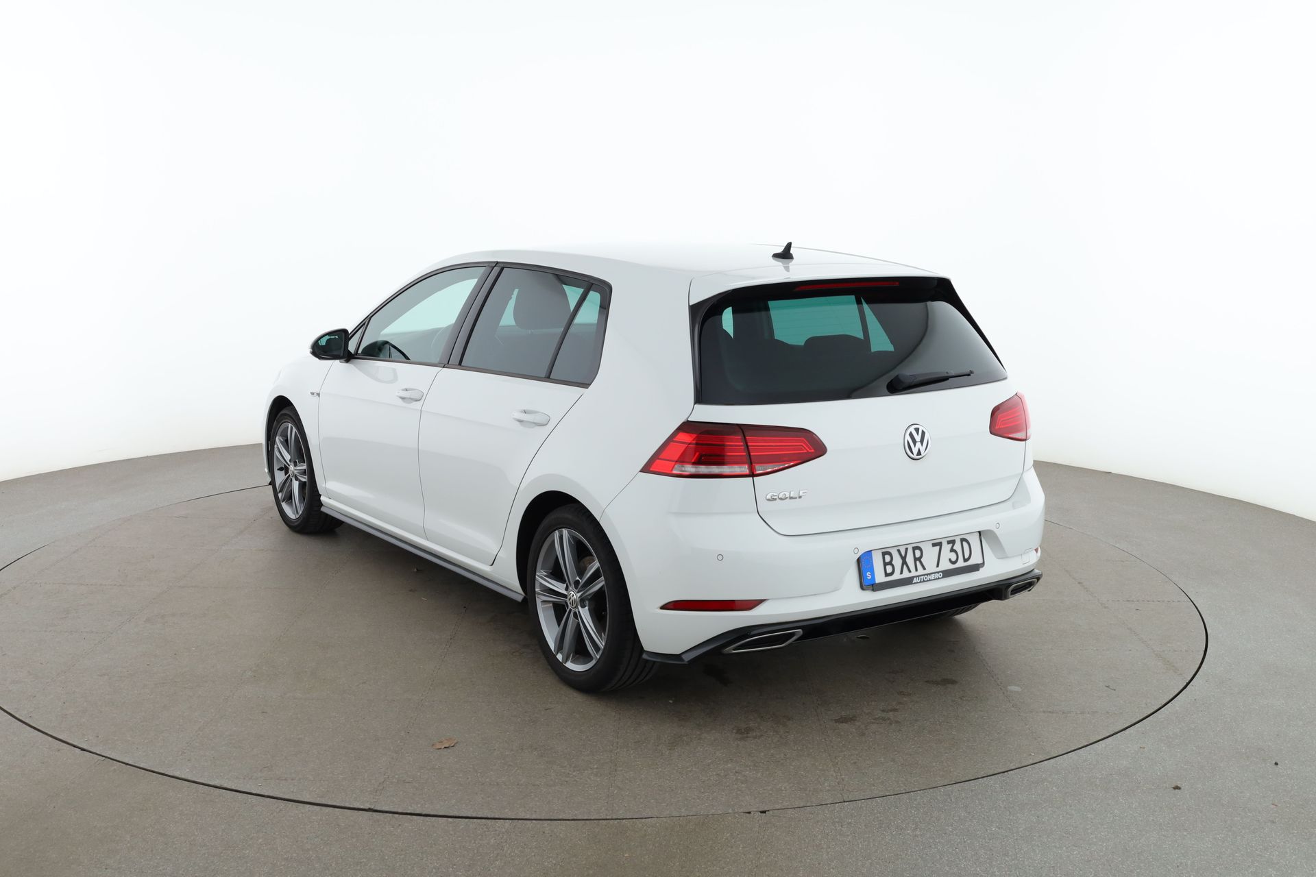 Volkswagen Golf 1.5 TSI R-Line / PDC 2019, bild 3/10