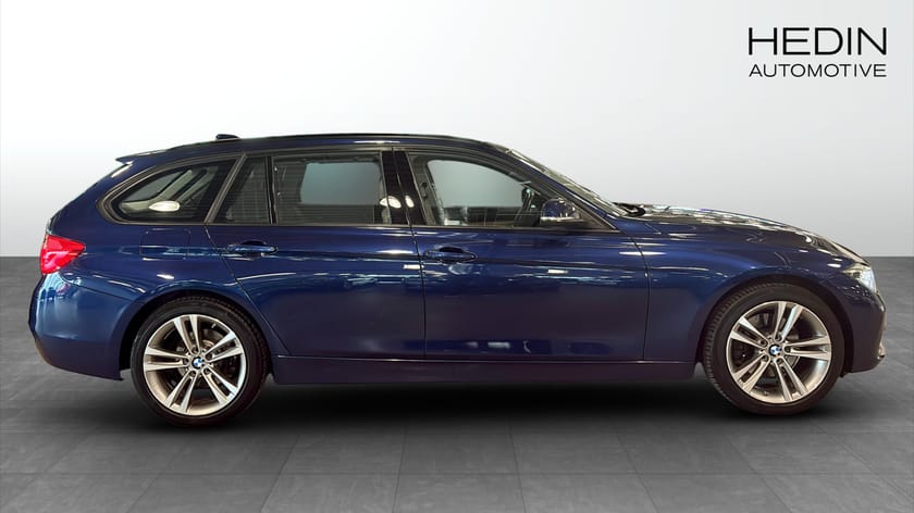 Bild 4 av BMW 330i xDrive Touring Aut - Sport Line - Drag - Panorama