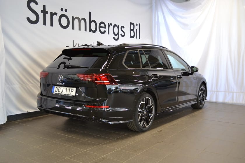 Bild 4 av Volkswagen Golf Sportscombi R-LINE 1,5 TSI 150 HK 6-VXL