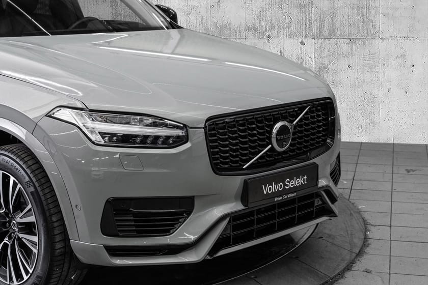 Bilde 2 av Volvo XC90 7-seater T8 Ultra Dark Edition Head-Up Harman/Kardon AktivLED