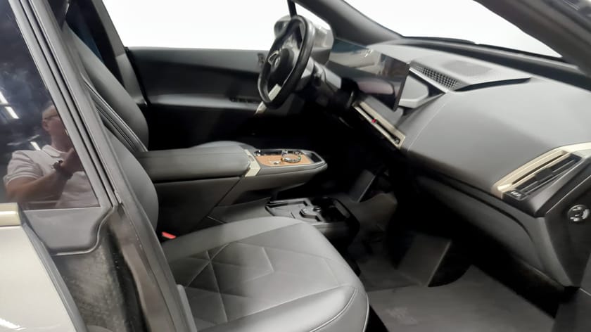 Bild 3 av BMW iX xDrive50