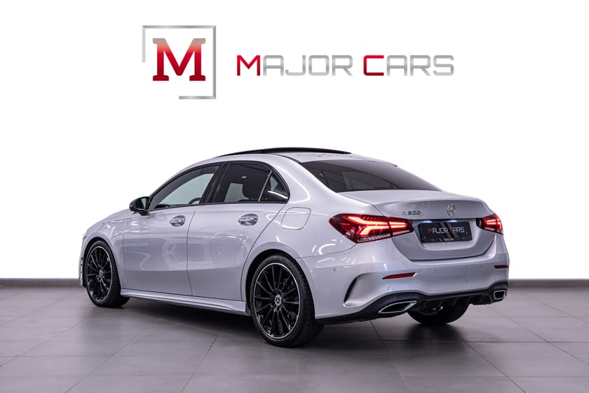 Bild 4 av Mercedes-Benz A 200 Sedan AMG Night Pano Ambient Wide Premium Distronic