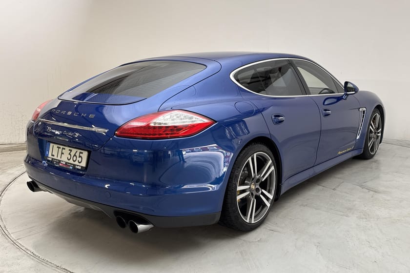 Bild 3 av Porsche Panamera Turbo S (550hk) PDK Läder GPS