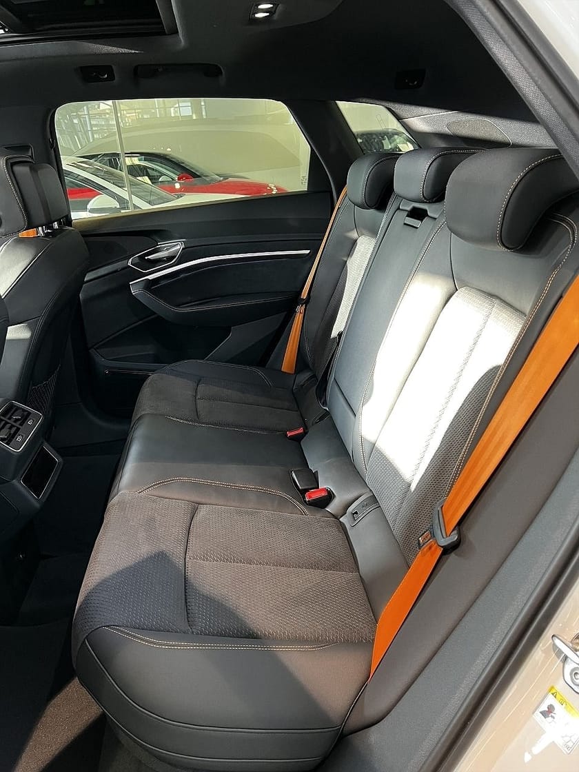 Bild 5 av Audi e-tron 55 quattro quattro, 408hk, 2022