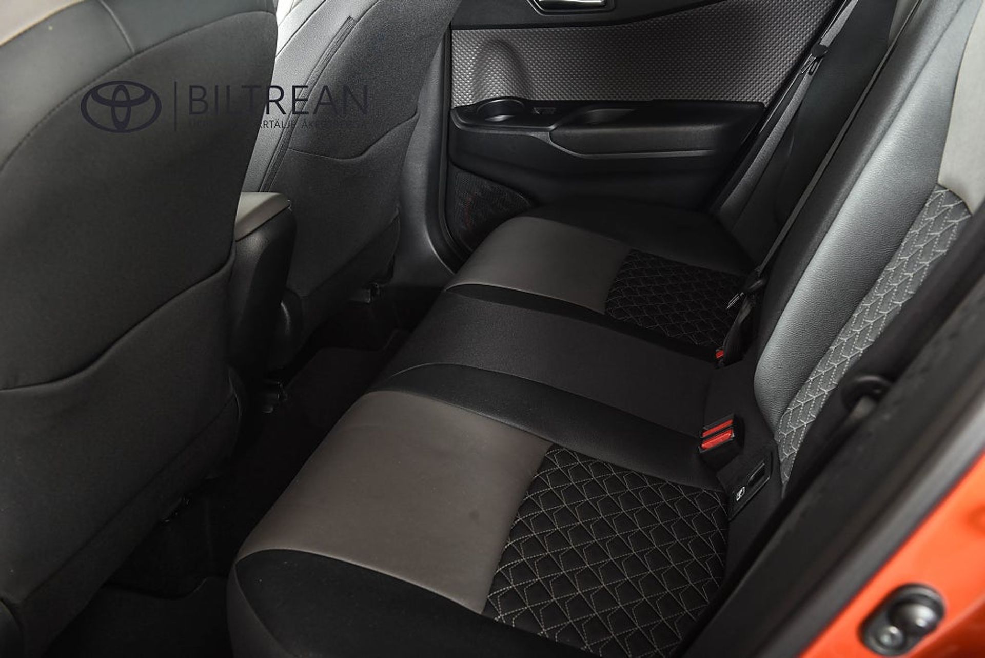 Toyota C-HR 2021, bild 7/10