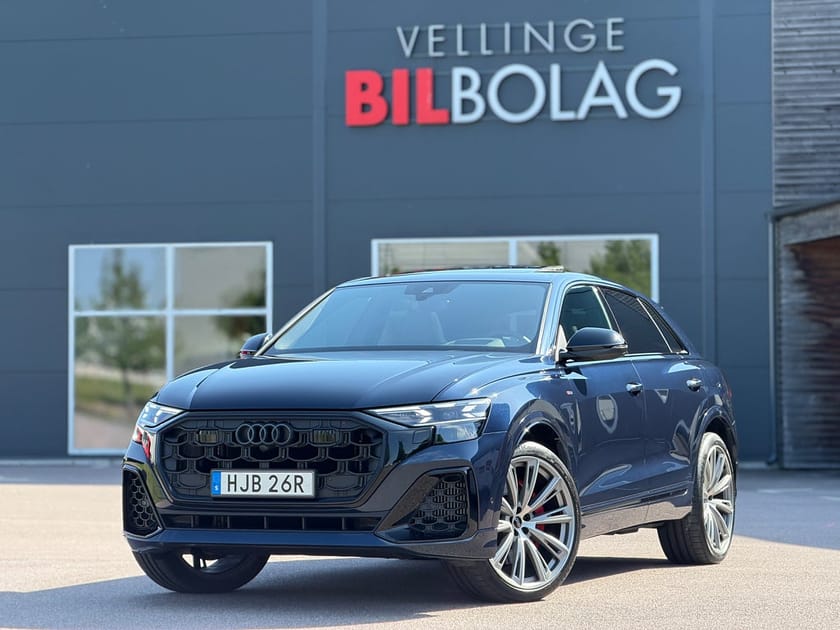 Bild 2 av Audi Q8 60 TFSI e quattro S Line Pano B&O Drag HUD Skinn *Moms*