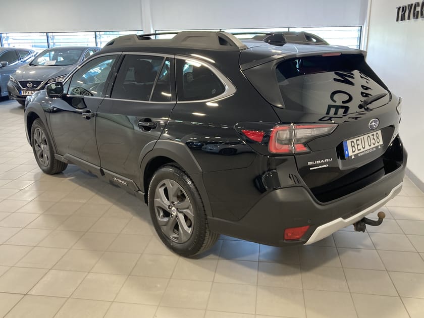Bild 2 av Subaru Outback Adventure 4WD XFuel 169hk Backkamera