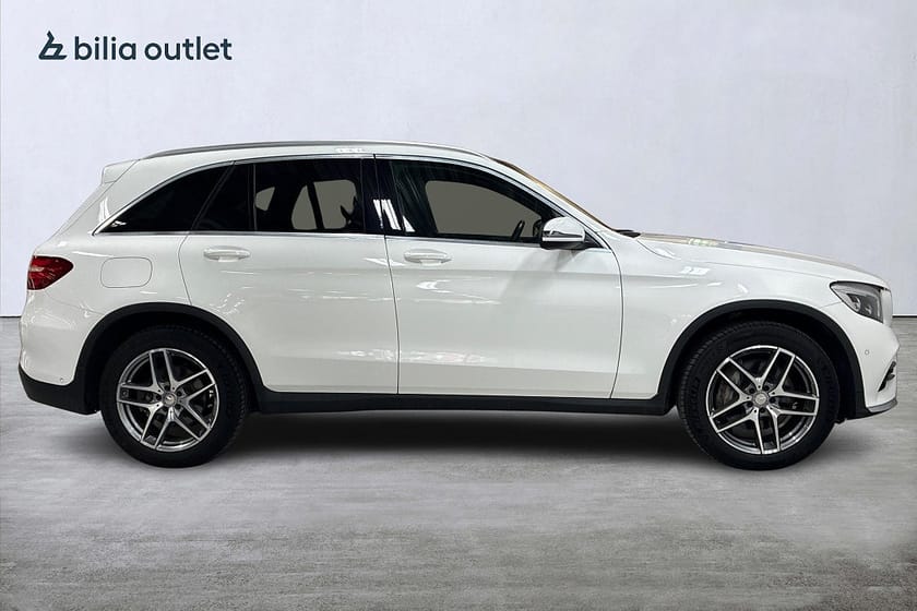 Bild 5 av Mercedes-Benz GLC 220 d 4MATIC AMG 170hk Panorama Navi Drag Backkamera