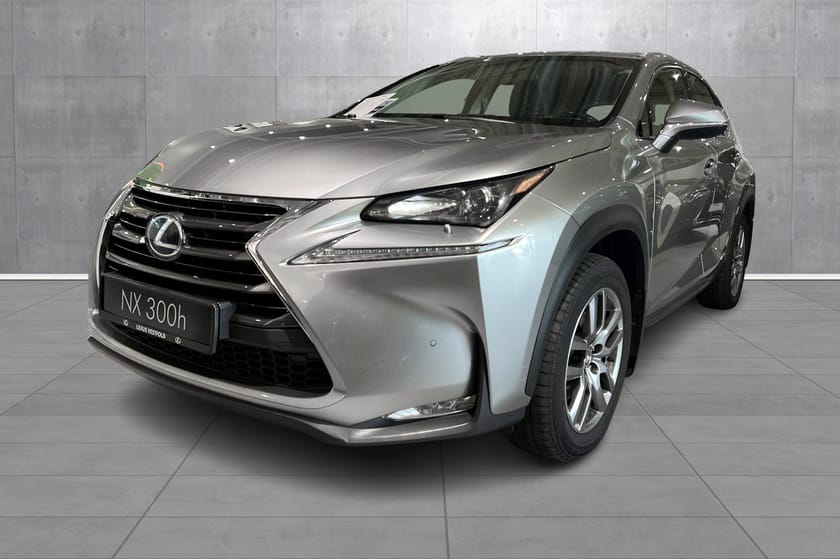 Bilde 1 av Lexus NX 300h AWD 