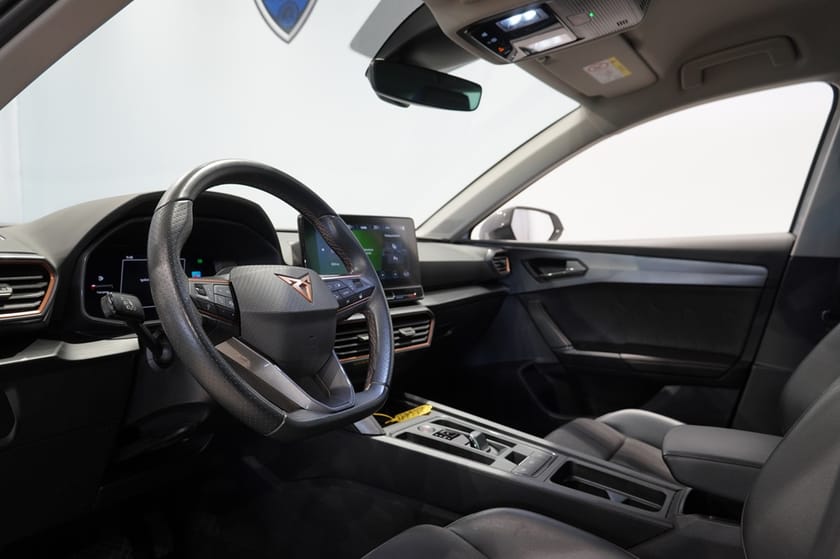 Bild 5 av CUPRA Leon Sportstourer 1.5 eTSI - Drag, Kamera, Elbaklucka M