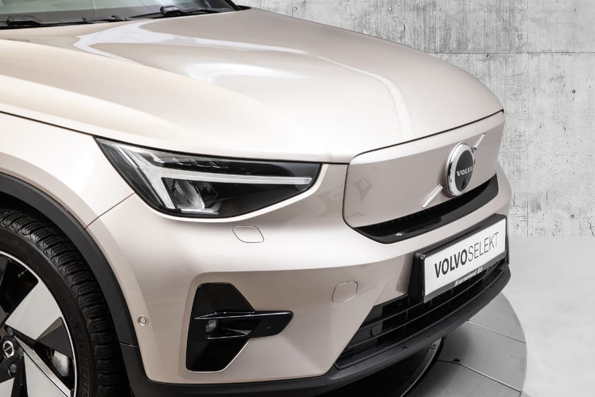 Bilde 2 av Volvo XC40 Recharge ULT FWD VOC/PANO/360/H&K/20"/ACC