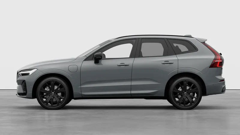 Bild 3 av 10 – Volvo XC60 T6 Plus Black Nordic Edition Plus Nordic Edition