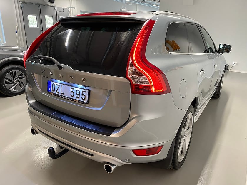 Bild 5 av Volvo XC60 D5 AWD Geartronic R-Design Drag Nyservad Fullutrustad