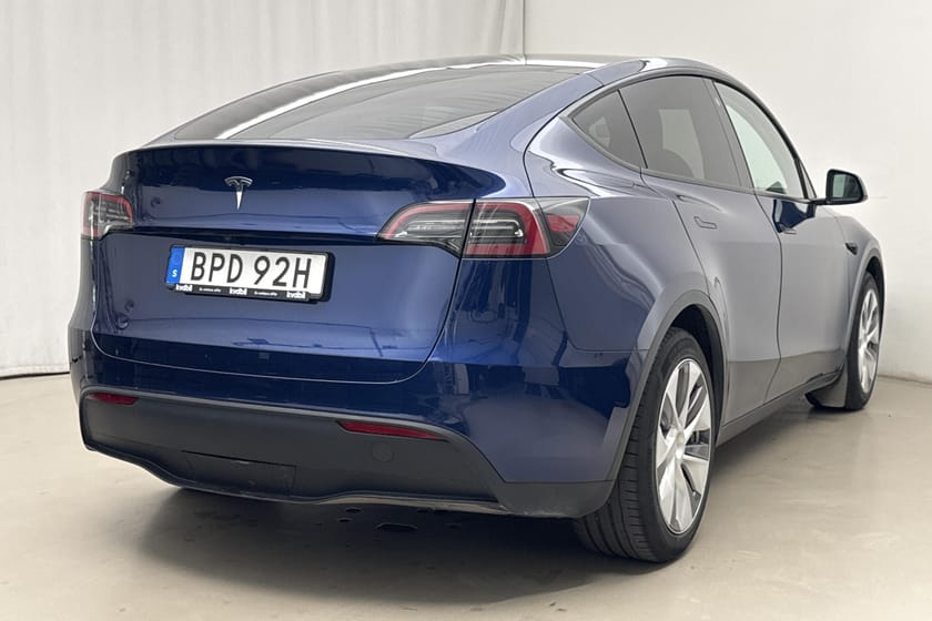 Bild 3 av Tesla Model Y Standard Range RWD 