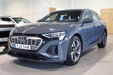 Audi Q8 50 e-tron quattro q8-e-tron S line Navi Kamera Leasbar V-Hjul