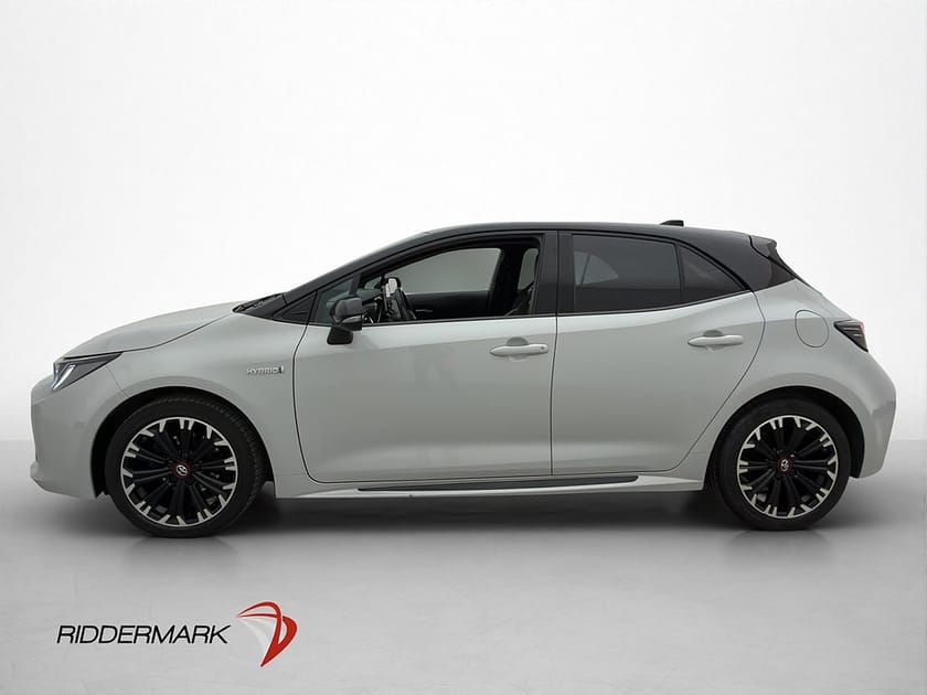 Bild 5 av Toyota Corolla Hybrid 122hk GR Sport Kamera Rattvärme