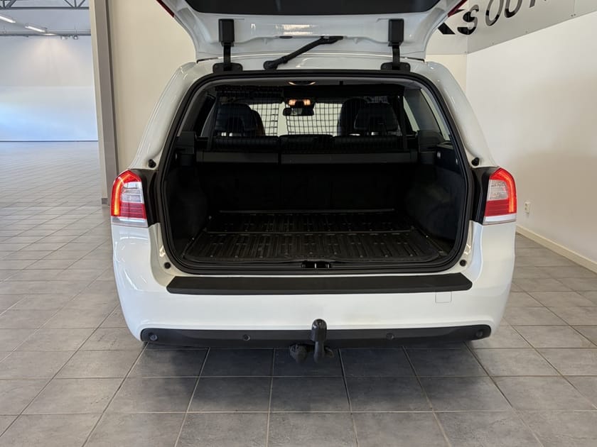 Bild 5 av Volvo V70 D2 115hk Momentum Drag